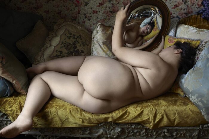 Iris Broschs nude photography-06