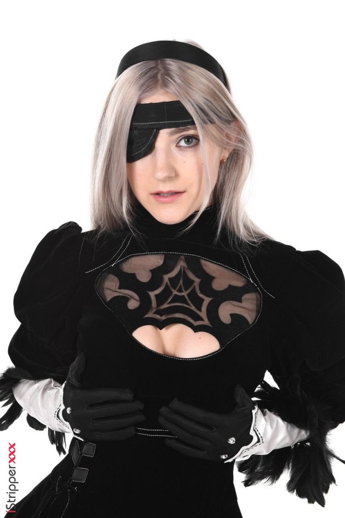 Busty blonde Eva Elfie removes cosplay attire before masturbating-03