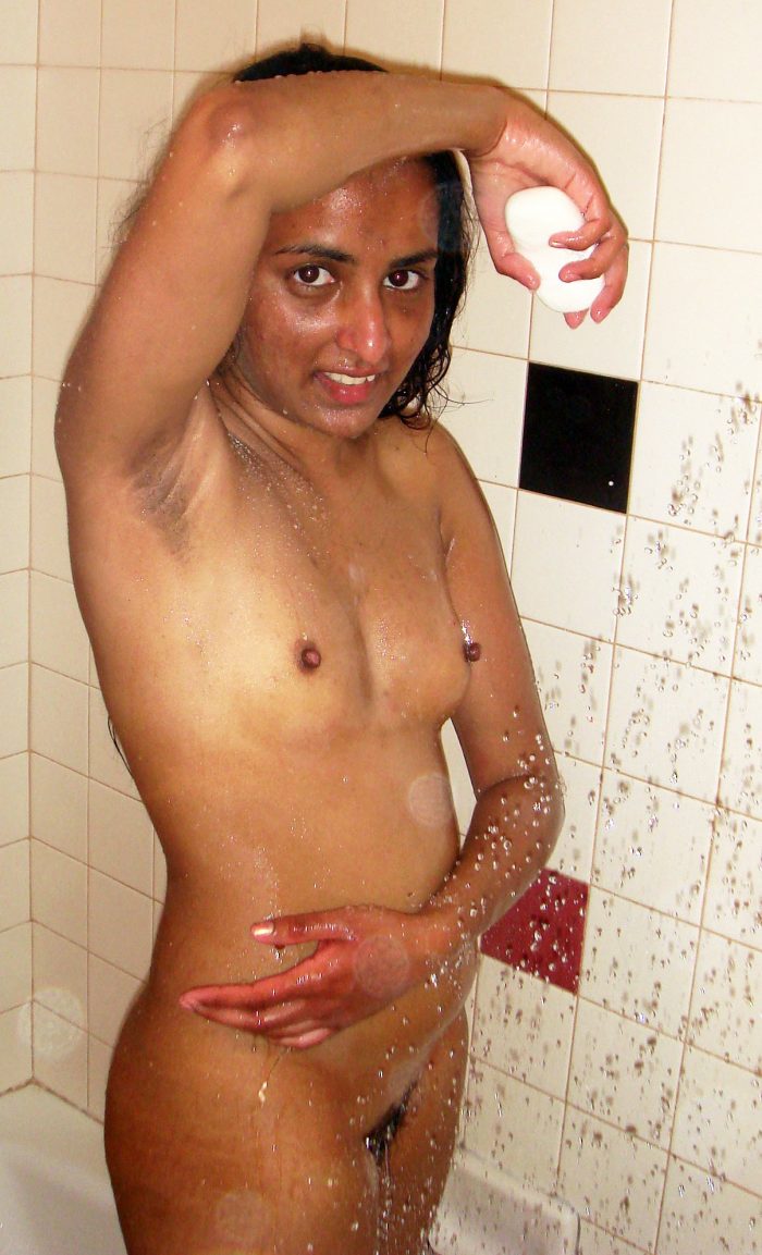 Hot indian wifes naked in the shower-08